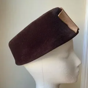Vintage Noreen Fashion woman’s hat velvet France belt buckle detail Noreen Fashion | Accessories | Vintage Noreen Fashion Womans  main image 2